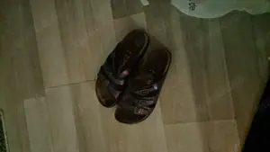 Lady in Birkenstock Gesucht biete TG