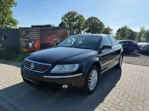 Volkswagen Phaeton 3.0 V6 TDI 4MOTION Tiptronic Edition 5