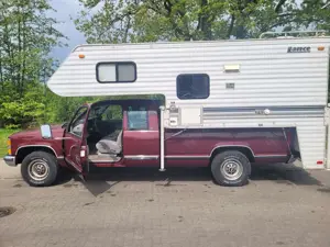 Chevrolet Silverado Rarität -- Pick-UP mit Lance Kabine Bild 2