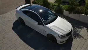 Mercedes-Benz C 63 AMG C204 | DEUTSCH | PANORAMA | DIAMANTWEIẞ | KAMERA