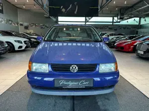 Volkswagen Polo 1.0l TÜV + ÖL NEU BEI ÜBERGABE 8FACH AIRBAG