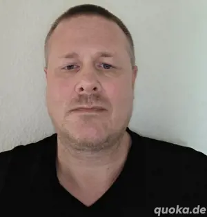 Er sucht ihn