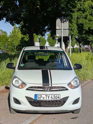 Hyundai i10 1.1 FIFA WM Edition Bild 2