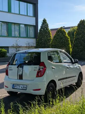 Hyundai i10 1.1 FIFA WM Edition Bild 3