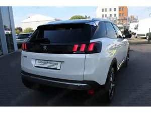 Peugeot 3008 Bild 3