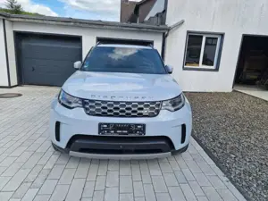 Land Rover Discovery SE D300 AWD 7 SITZER