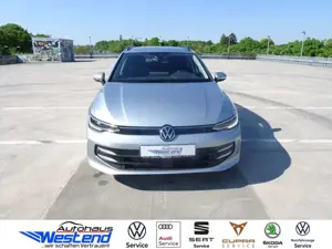 Volkswagen Golf Var. Life 2.0l TDI 110kW DSG Navi LED Klima Navi