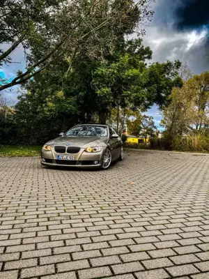 BMW 320 320i Coupe