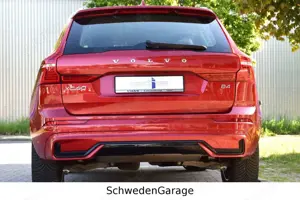 Volvo XC60 B4 Plus Dark Bild 5