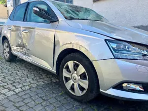 Skoda Fabia Style " UNFALLSCHADEN" "RESERVIERT" Bild 2