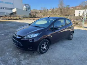 Ford Fiesta Trend 1.2  /38.000km/TÜV NEU/8xFach bereift/