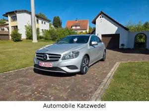 Mercedes-Benz A 180 URBAN/Leder/Rückfahrkamera/Garantie