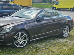 Mercedes-Benz E 350 E 350 CDI DPF Cabrio BlueEFFICIENCY 7G-TRONIC Eleg