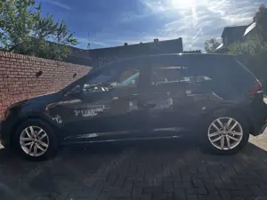 Volkswagen Golf 1.0 TSI OPF Trendline