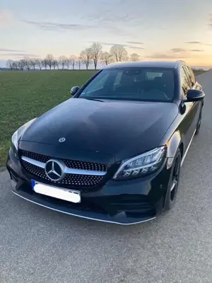 Mercedes-Benz C 220 d T 9G-TRONIC AMG Line