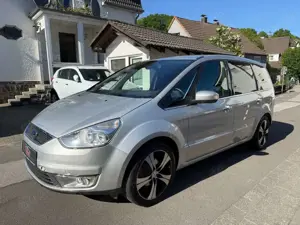 Ford Galaxy Ghia 2.0 TDCi*7 SITZER*AHK*LEDER*NAVI*