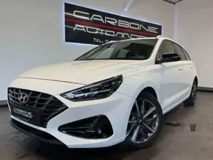 Hyundai i30 cw Edition 30+**Grosses Winterpaket**
