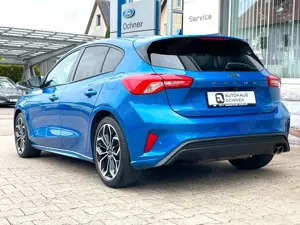 Ford Focus 1.0 EcoBoost ST-Line Automatik Bild 3