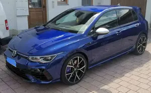 Volkswagen Golf 8 R 2.0+TSI+OPF+4Motion+DSG+R-Performance+IQ-LIGHT