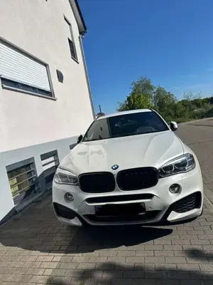 BMW X6 xDrive30d