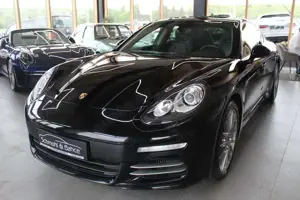 Porsche Panamera 4 S*NAVI*GSD*20 ZOLL*