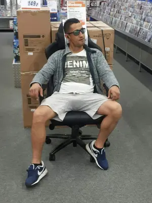 Suche Frau für Spaß.  Bild 5