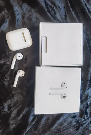  Apple AirPods (2. Generation)   Top Zustand!