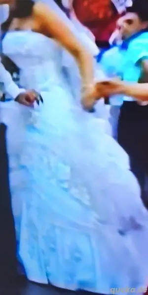 Brautkleid  Bild 4