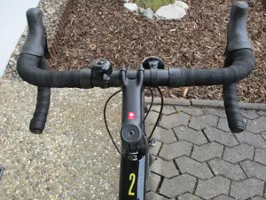 Trek Domane AL 2 - 28 Zoll - Diamant RH 62 schwarz NEU Bild 2