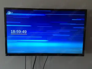 TV Flachbildschirm Smart gebraucht 1A Zustand Bild 1