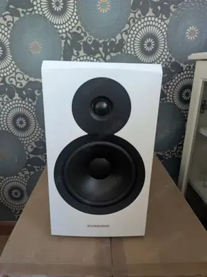 Dynaudio Emit 20 mit OVP Neuwertig