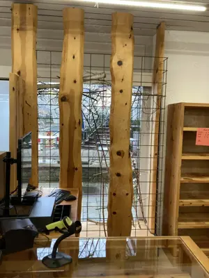 Wandbretter  4 Stück mit Gitter Deko aus massiven Zirbenholz