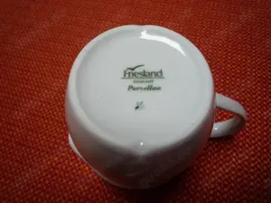 Milchkännchen von Friesland Porzellan  