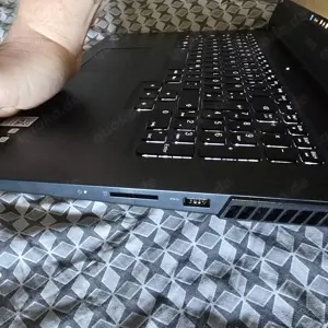 Lenovo legion laptop  Bild 7