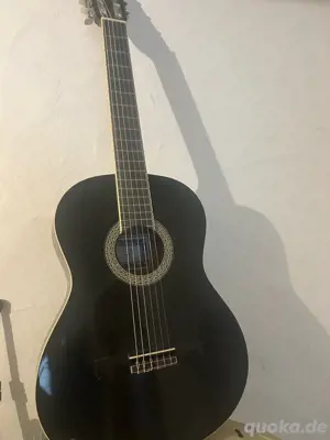 Gitarre kaum bespielt