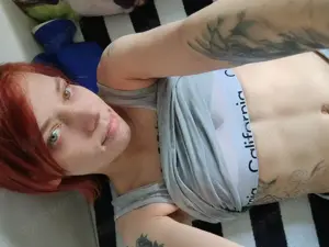 Frau Anfang 30 Jahre biete ein Chat an 