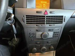 Opel Astra 1,4 Bild 8