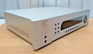 Theta Casa Nova Pre Amp Vorverstärker Verstärker Surround Sound Heimkino Bild 3