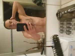 Er sucht reife sie  Bild 2