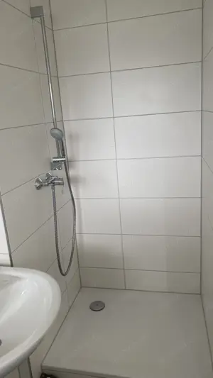 1-Zimmer-Wohnung Küche Duschbad Balkon - ca. 40 m  -
