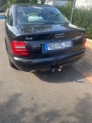 Audi a4 tüv bis Oktober 25
