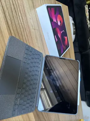  Apple iPad Air der 5. Gen Bild 1