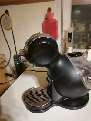 Dolce gusto Maschine grosser Tank abzugeben  Bild 3