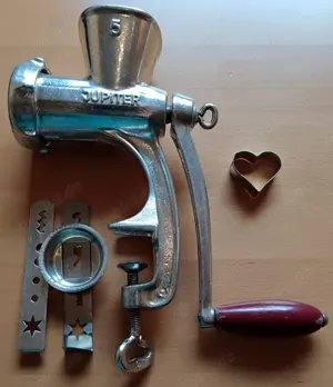  Fleischwolf Marke JUPITER Modell Nr. 5 Bild 3