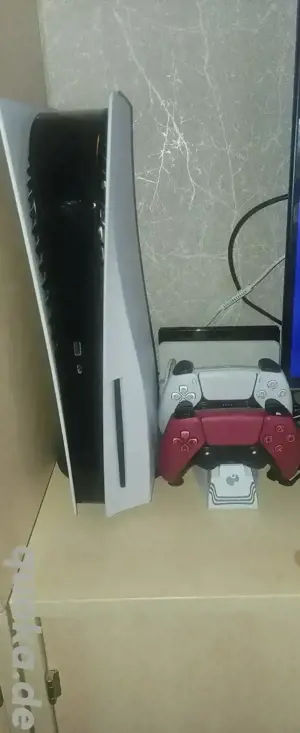 Playstation 5 Disc Version mit 2 Controller 