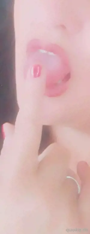 heiße Lippen nicht nur zum Sprechen