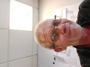 Er sucht Sie, für frivolen Chat.
