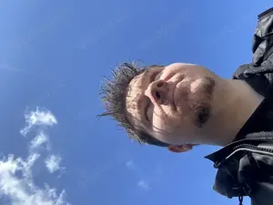 Suche eine Sie, die es mir in mein Auto gibt