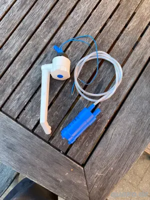 12v Wasserpumpe mit Armatur unbenutzt