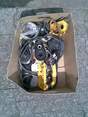 Bohrhammer Dewalt D25604-QS Type 3 gebrauchte Teile für Reparatur